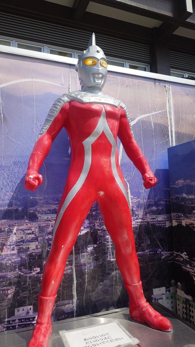as2000mt's tweet photo. それにしても帰りの500kmドライブは全く疲れないんだよな
昼間だからか？
なんなら
トラックはもちろんだけど
乗用車が〇20キロで追い越し車線を我が物顔で走行車線に戻らす変に車間距離を開けるもんだから大型トラックにすぐに割り込まれて渋滞気味になってるのにイライラしたくらいか https://t.co/rGDom5ePwX