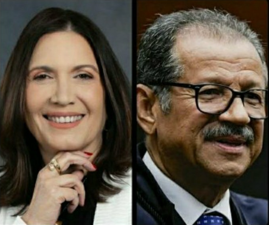 o_crivo's tweet photo. Tapem o nariz para o mau cheiro do partido NOVO e votem em Sebastião Coelho e Bia Kicis para o Senado pelo DF. Infelizmente, não há outras opções.

Vocês vão querer eleger o irmão de Michelle Firmo? https://t.co/Uq9o8kcCdP