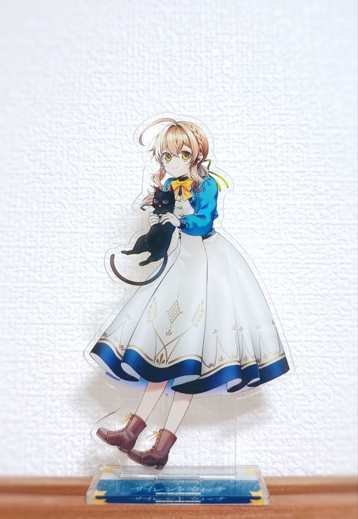 _tana_tobi_'s tweet photo. ゲーマーズ様のコミカライズ7巻限定版アクスタ🎀確認用サンプルをいただきました🙏✨か、可愛い…細かいところまでとても綺麗に印刷して貰っています😭💓ありがとうございます！

限定版予約ページもあります🛒よろしくお願いします🐈‍⬛
https://t.co/lg14M0LTP5 https://t.co/SdOp6dpzQK