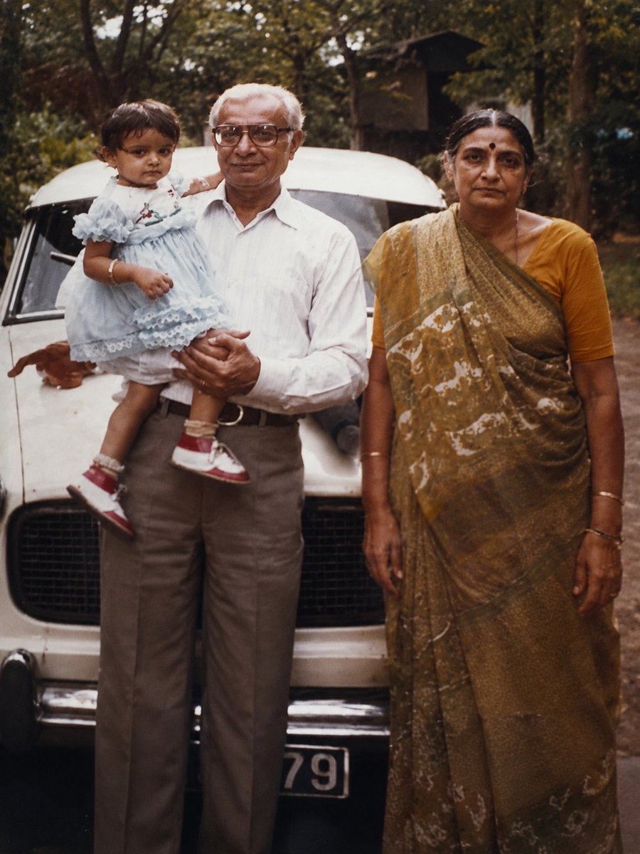 pankti's tweet photo. My parents are moving, and the best thing they found wasn’t hidden in a box.

It was a little piece of my childhood. ❤️

#OldPhotos #ChildhoodMemories #Nostalgia https://t.co/tCCvc96Siw