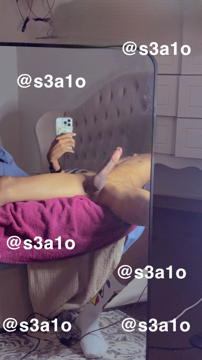 s3a1o's tweet photo. 🌚🌚🌚🌚 https://t.co/6EB4lx3mmz