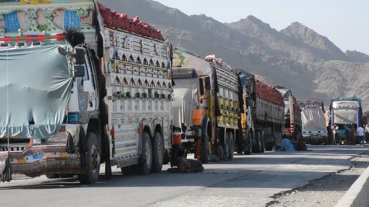 taahir_khan's tweet photo. #Pakistan #Afghanistan trade: The trade blockade with Afghanistan has cost Pakistani exporters around $1 billion in the past 10 months, according to a senior leader of the Afghan-Pakistan Joint Chamber of Commerce and Industry.  Pakistan’s annual exports to Afghanistan were about 1.5 billion US dollars.  Afghanistan’s annual exports to Pakistan were about US$800 million. Afghan exporters have lost about US$533 million due to the trade blockade in the last ten months, Senior Vice President of Pak-Afghan Joint Chamber of Commerce and Industry (PAJCCI) and Chairman of Dry Port/Railway Standing Committee of SarhadChamber of Commerce and Industry, Zia-ul-Haq Sarhadi said in a statement. Similiarly annual exports of Pakistani products to Central Asian countries via Afghanistan are around $800 million and the blockade of transit trade has cost Pakistani exporters around $225 million in the past 10 months, Sarhadi said. The closure of Pak-Afghan trade has made thousands of people unemployed, directly and indirectly, while large-scale unemployment has had a negative impact on law and order, and there is unrest in #Khyber #Pakhtunkhwa province and its merged districts.