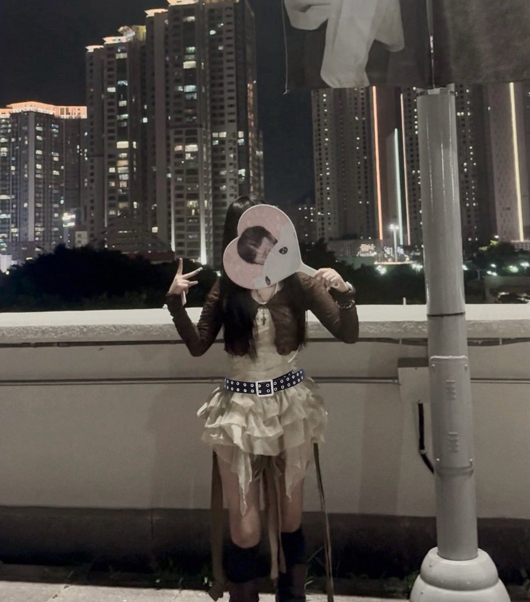 1ovbnd's tweet photo. #원도어트친소 #원도어_트친소

야 보넥도 눈꼭깜고 콘서트한번만더해자 쫌 https://t.co/0UTtJIkV2i
