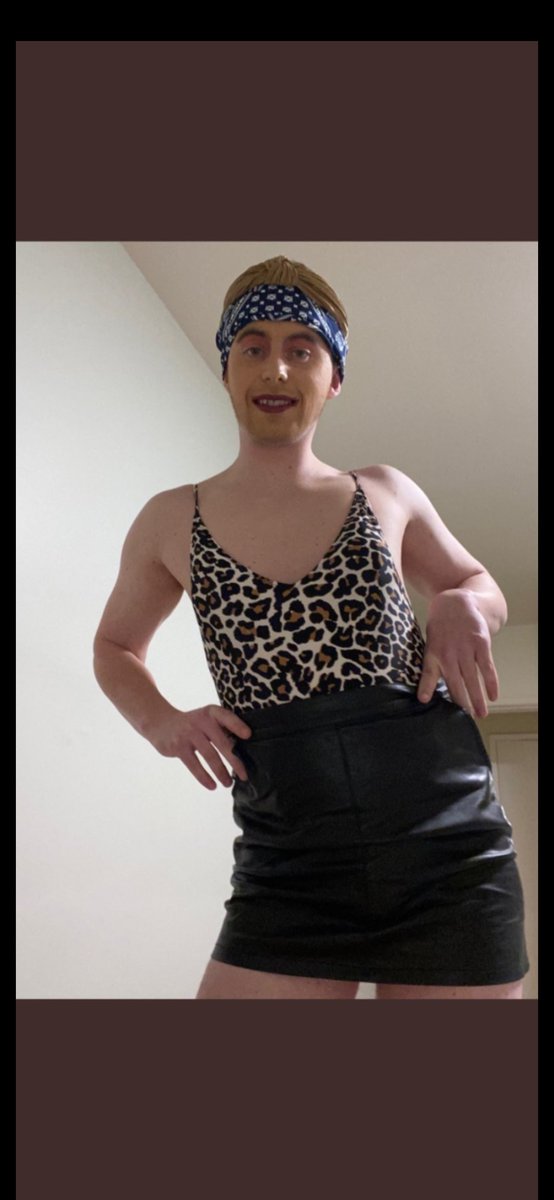 knightintrouble's tweet photo. Adam the slut hahaha AK lisa from the simpsons just got epxosed to he's girlfriend chloe Higgins 🤣 

Findom PayPig UkBrat BlackMail Exposure ScatPlay https://t.co/Z8URDI2G1z