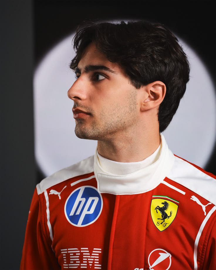 chiliconsharls's tweet photo. Ferrari really created him in a lab with Carlos and Charles' DNAs I just can't prove it https://t.co/HrWS7JoF9M