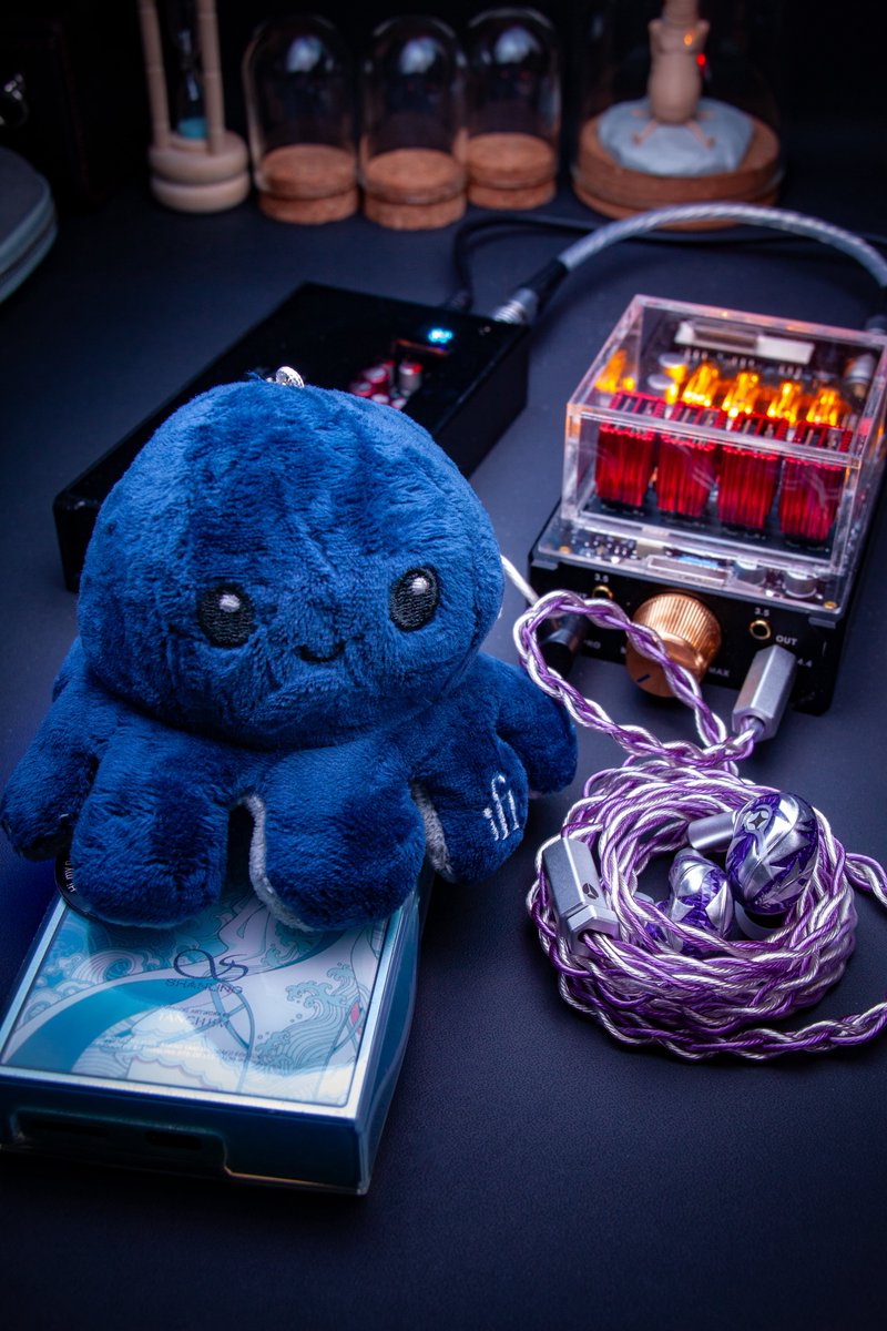 sugar_earhoho's tweet photo. 今日の夜ｵﾃﾞ

shanling m3 plus 上善若水
KAEI DESIGN TAP1-PRO
KAEI DESIGN  PSU1-PRO 
ARTPICAL × GothamProAudio Silverwing Beyond
iFi-Audio 🐙 https://t.co/0JwZq4BdXb