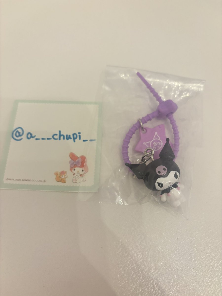 a___chupi__'s tweet photo. @y3001577074196 検索より失礼いたします。
シュガバニめじるしのストロベリーうさを求めておりまして、マルチチャームのクロミとの交換は可能でしょうか？
名古屋手渡し可能です。
難しいとは思いますがご検討よろしくお願いいたします。 https://t.co/bodapLEDwr