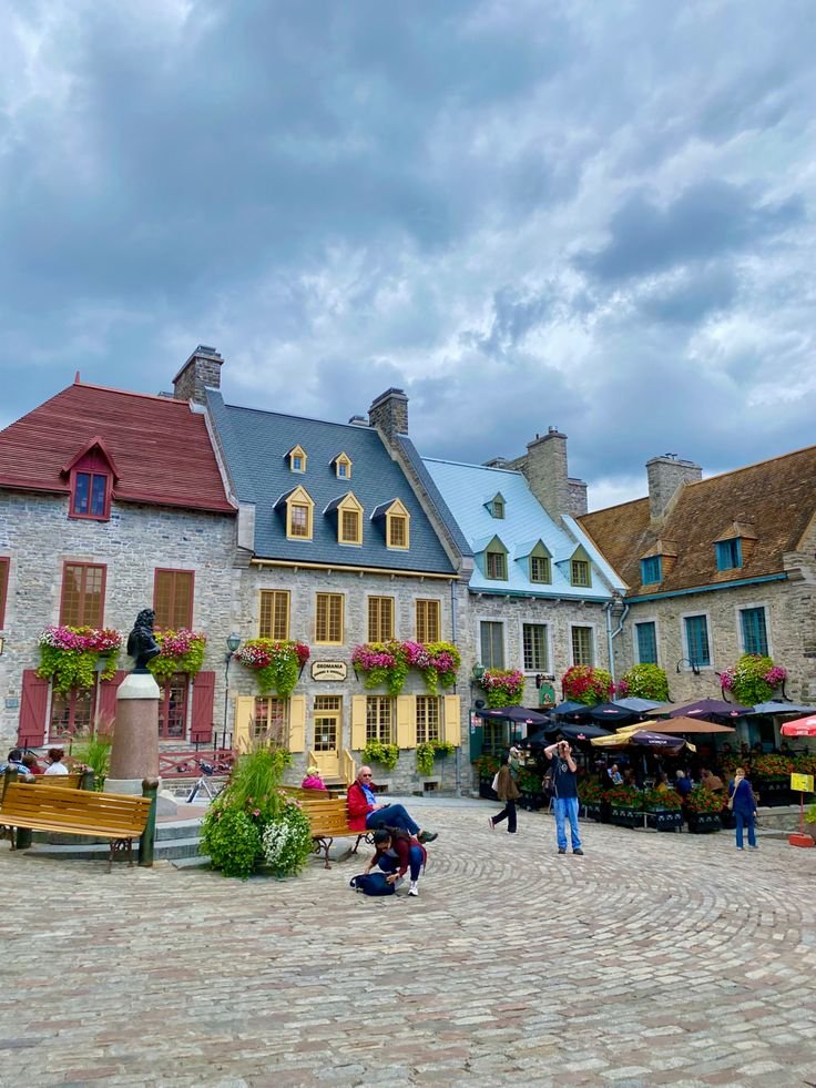 elyradream's tweet photo. Quebec City https://t.co/MfboIFBNnB