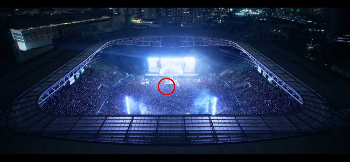 httpsempiternal's tweet photo. eu apareci no filme do linkin park to muito feliz https://t.co/11g0eLx5DE