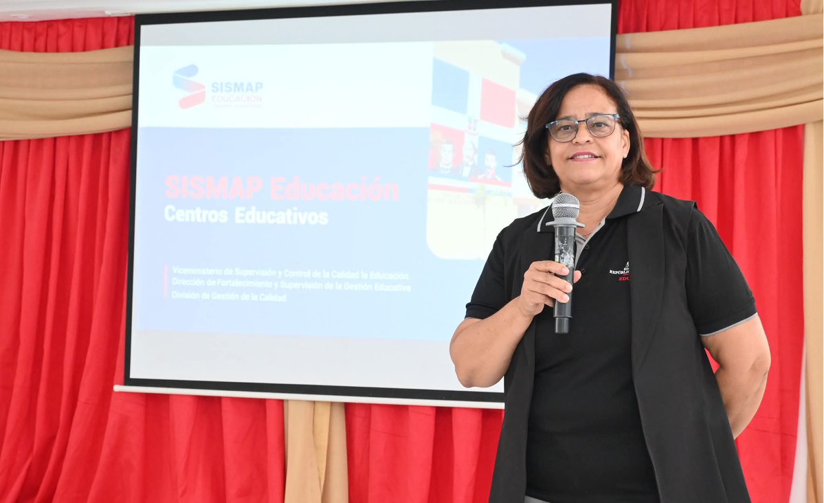 distrito1003rd's tweet photo. Para fortalecer competencias de los actores de la gestión de la iniciativa SISMAP Educación-Centros Educativos, la Unidad de Fortalecimiento y Supervisión de la Gestión Educativa del Distrito Educativo 10-03, realizó taller con directores de escuelas priorizadas.
#Minerd
@map https://t.co/6oTqLSuPnM