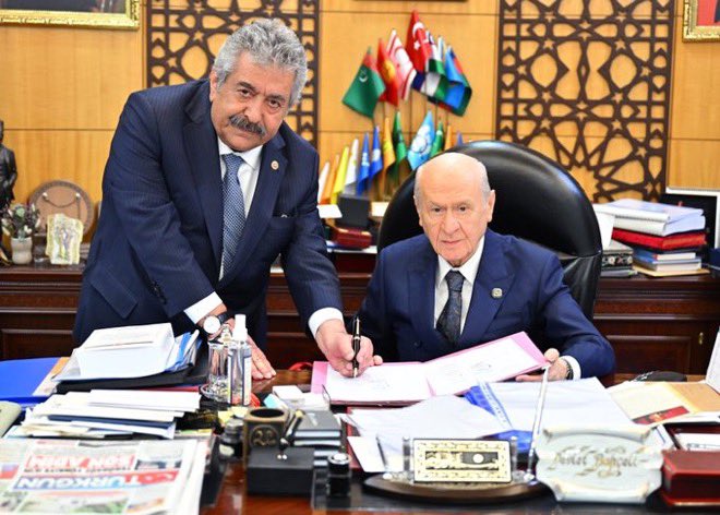 ilbey_44's tweet photo. Devlet Bahçeli ve MHP’nin Türklerle ve Türklükle ilgisi kalmamıştır! Islak imzası ile kendileri bunu ilan etmiştir! https://t.co/dzHYp5tUkI