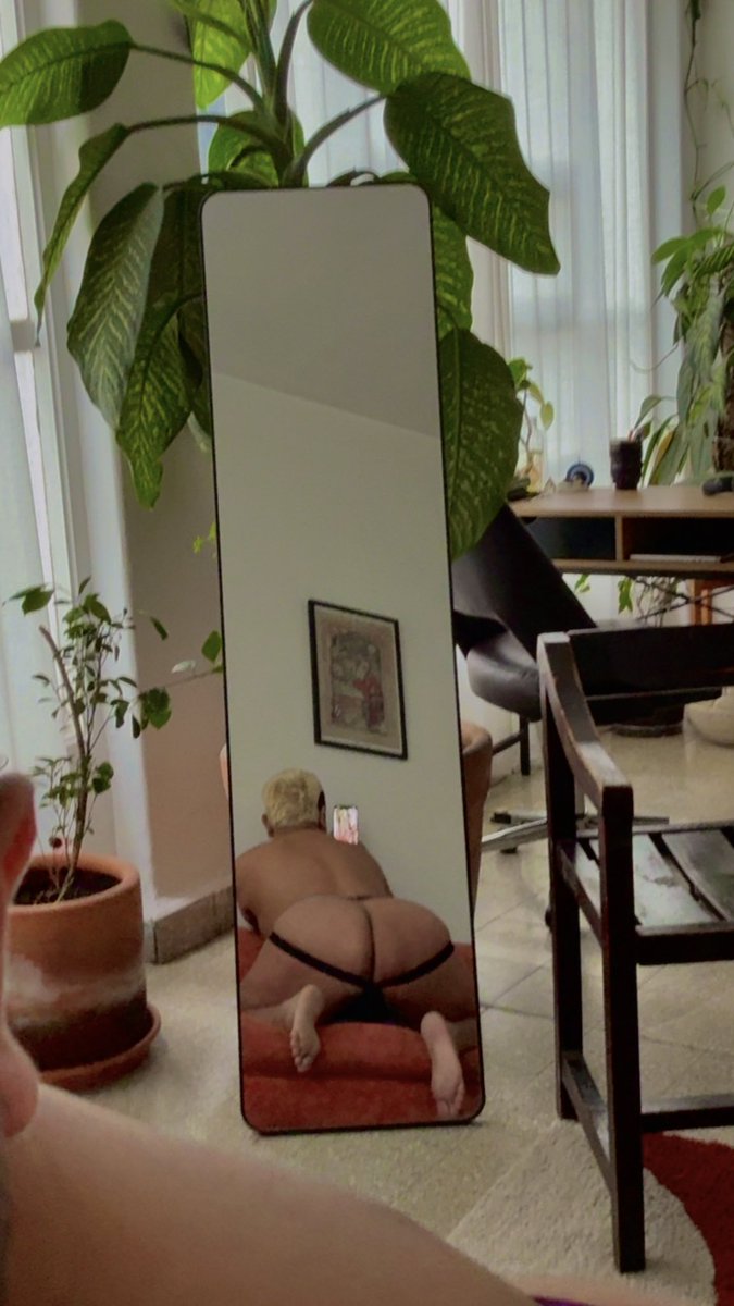 cris291gil's tweet photo. 🍑 https://t.co/v9njODiptP