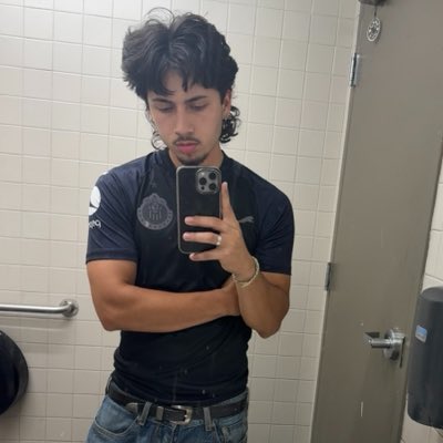 fugazifan's tweet photo. #NewProfilePic #vamoschivas https://t.co/teH4Ag2BKn