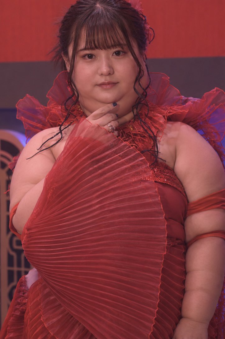 c317hn's tweet photo. デブレラ様 https://t.co/r5iSBkiKNI