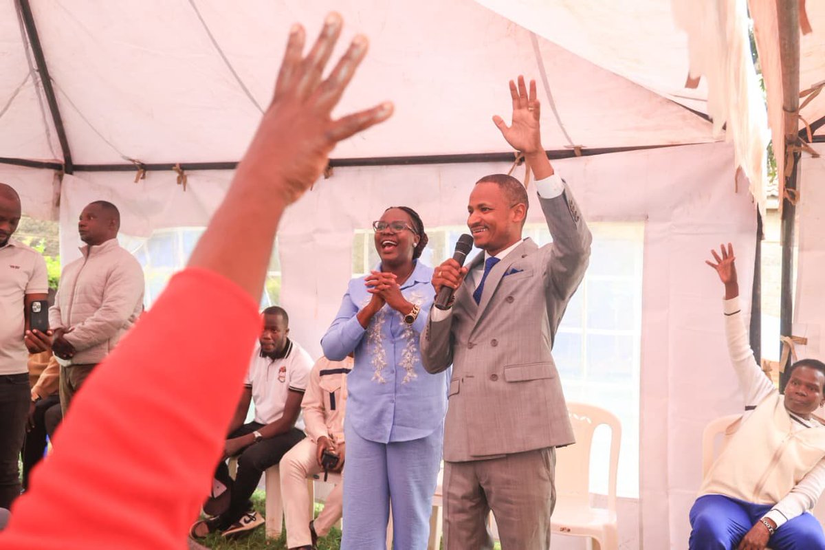 MosesR87552's tweet photo. Incoming Nairobi Boss  Endorses Perpetua Okello for the MCA Kileleshwa

It is boiling nicely🫠 https://t.co/sxbcMa6w7L