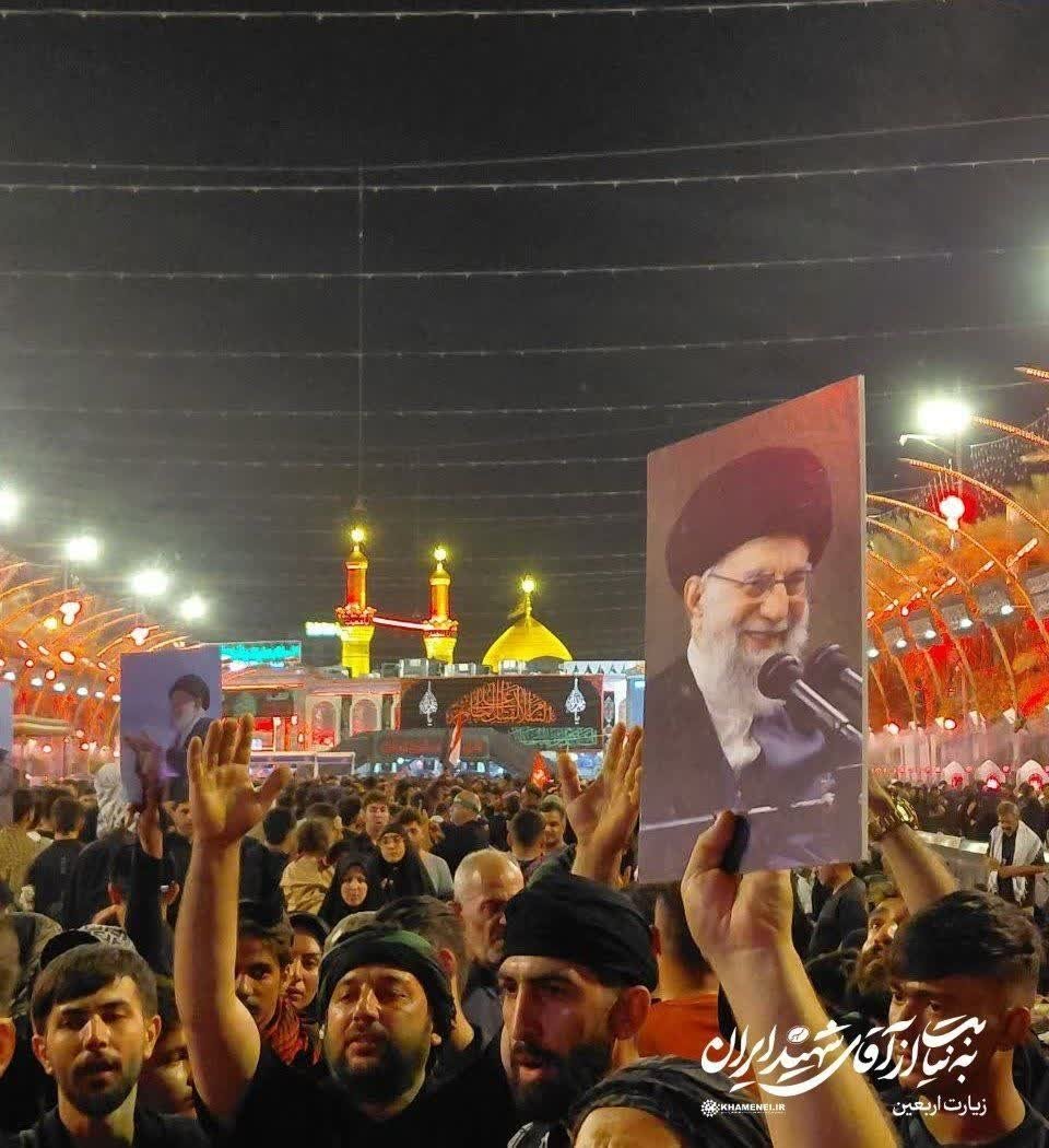 56mshb's tweet photo. اربعین فقط یک راهپیمایی نیست؛ اینجا قلب ملت‌ها برای حسین می‌تپد و خون مقاومت در رگ‌های تاریخ جاری می‌شود. دشمن از این اتحاد می‌ترسد، چون می‌داند "هیهات منا الذله" هنوز زنده است.

#حب_ولایت_یجمعنا #یا_لثارات_الحسین https://t.co/axGwKAelPW