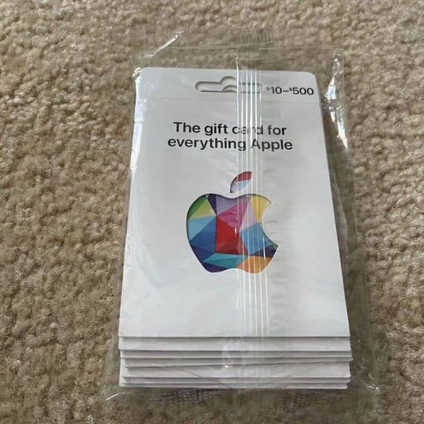 SelinKarapnar's tweet photo. Can I pay with gift cards? https://t.co/9yIc0vBgCC