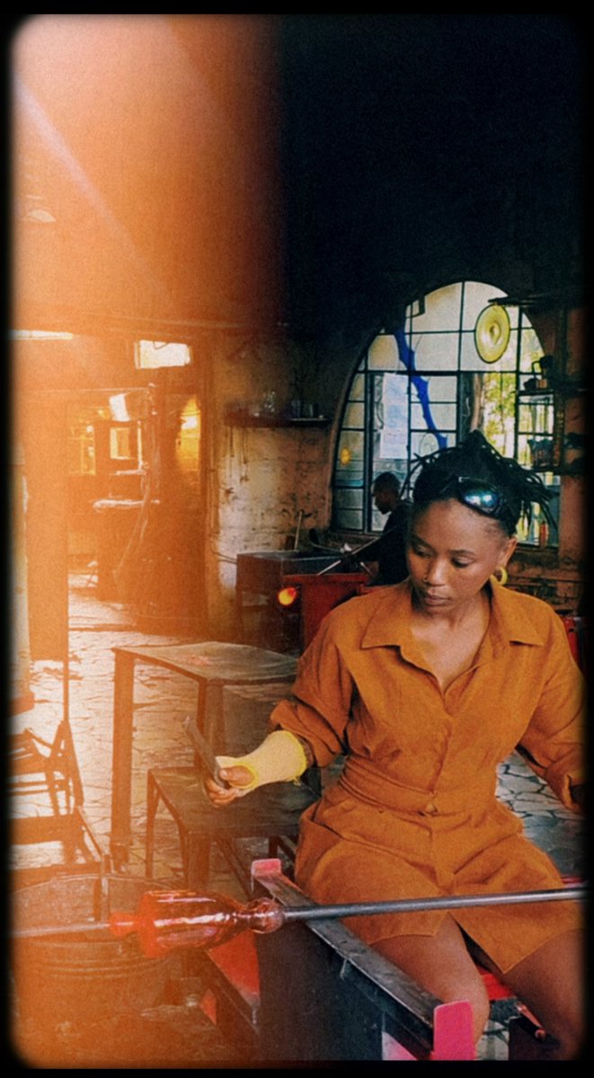 kigutasheilaa's tweet photo. Ebike tour in Tigoni @lets_drift 
Glass blowing in rongai @kit_hot_glass 
Coffee farm tour @njoonasi (insta)
Coffin tour (just walk into one) https://t.co/WMW8S7E9tO