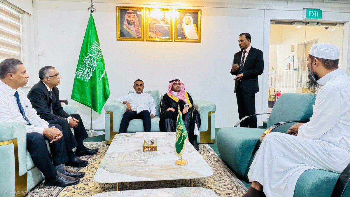 DRasheedkhan's tweet photo. @Khalid_aldasem 
## 🏆 إنجاز استثنائي.. اختيار 4 متسابقين من سريلانكا للمشاركة في مسابقة الملك عبد العزيز الدولية للقرآن الكريم 🇱🇰🇸🇦

**بقلم: الدكتور/ عبد الستار بن عبد الرشيد خان**
*(خريج الجامعة الإسلامية بالمدينة المنورة)*... https://t.co/LEiRPjCmIL https://t.co/mV59cfKD9j