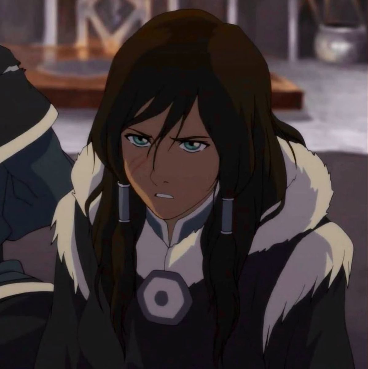 lomlkorrasami's tweet photo. hair down korra with scar is so hot https://t.co/5Pcn2NLYYn