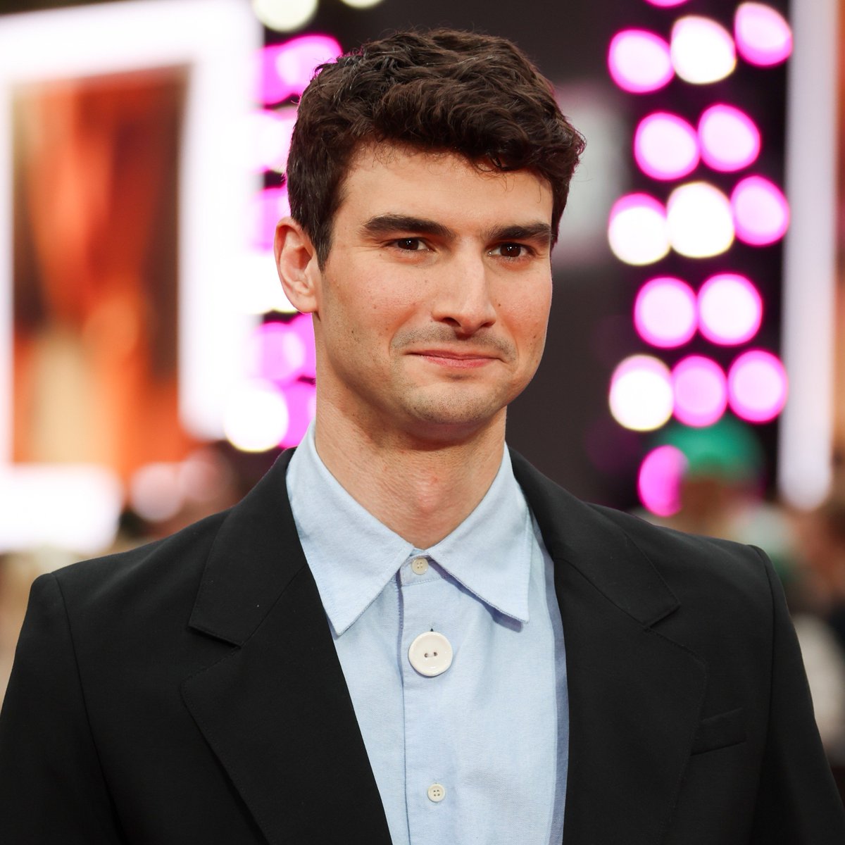 MCUFilmNews's tweet photo. Destin Daniel Cretton on how Justin Kuritzkes helped write the ‘SPIDER-MAN: BRAND NEW DAY’ script:

“He brought fresh eyes and a new perspective, and he’s clearly got a different perspective with the way that he writes... He wrote some of the most beautiful scenes in our movie.”

(via: @TheWrap)