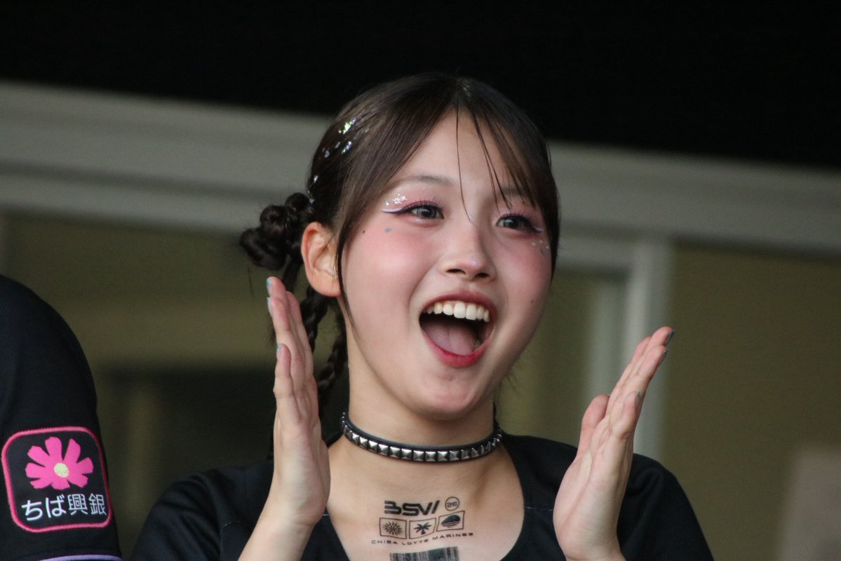 vyPMn6rn0P98595's tweet photo. 8/4 ZOZOマリンスタジアムボールパークステージ
 #chibalotte  #msplash  #HARUHI https://t.co/6obEnDllWy