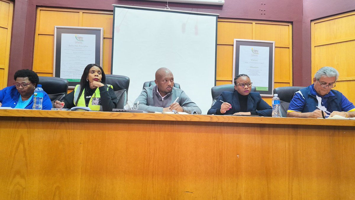 nasiphim's tweet photo. Today, we met with businesses who are based at the Babelegi Industrial Park, in Hammanskraal. We believe the industrial park is a crucial asset that must be utilised to its full potential for the benefit of residents and industries. 

We’ve already begun work to engage the Gauteng provincial government and the North West counterparts regarding the industrial park - that’s owned by the North West government. 

The meeting discussed the City’s long-term plans for the industrial zone and timelines to address the service delivery challenges in the area. 

We remain committed to building an enabling environment where businesses can grow and invest in Tshwane. @CityTshwane @maluksa
