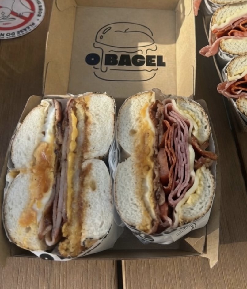 pk13510's tweet photo. Being in a gay relationship means you get half of your well-deliberated and expertly-considered menu pick, and half of a different well-deliberated and expertly-considered menu pick. https://t.co/qA1TXDqXqa