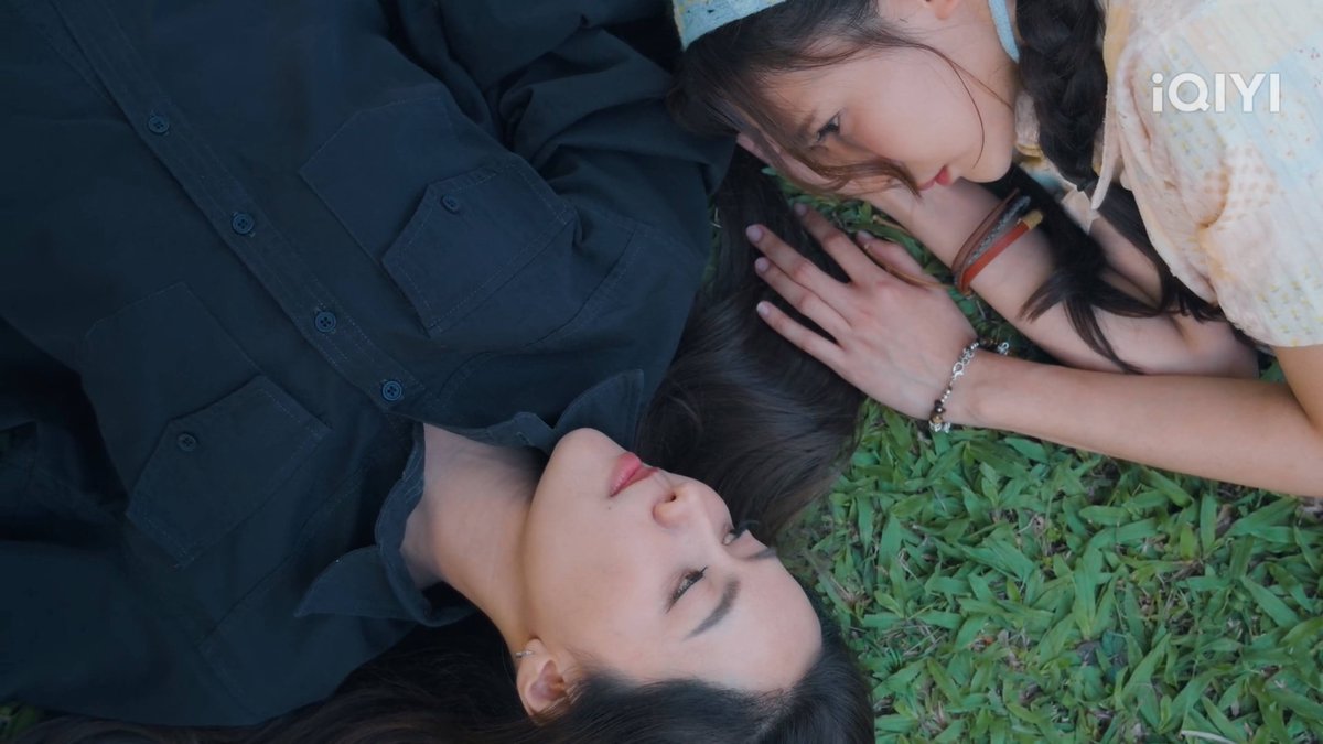 lin_camy's tweet photo. #NamneungNoey
#四元素
#4Elements
#火之愛鏈
#The_Fire
#Namneung
#Milin_Dokthian
#Milin_Watinthanakit
#Fai
#Achima
#Noey
#Kanteera_Wadcharathadsanakul
#Kaprao
#Kaphrao
我就是想這樣看著妳👀 https://t.co/Hxc2VEXNR3