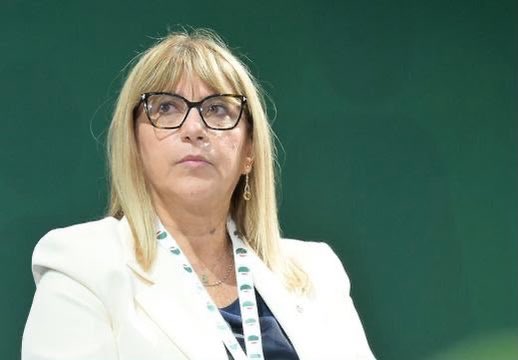 CislNazionale's tweet photo. #DanielaFumarola: «L’assalto e le intimidazioni subite a Sofia da un gruppo di adolescenti e dai loro educatori, appartenenti anche alle Comunità ebraiche di Roma e Milano, sono un fatto gravissimo, che suscita rabbia e profonda preoccupazione. È allarmante che nel 2026 possano ancora agire, con tale spregiudicatezza, movimenti che si richiamano apertamente al nazismo e al fascismo. Di fronte a questo, tutte le forze democratiche devono unirsi non solo nella condanna, ma anche nella difesa concreta dei valori di libertà, democrazia e convivenza. La CISL esprime piena solidarietà ai ragazzi, ai loro educatori, alle famiglie e alle Comunità coinvolte».

#Cisl #Antisemitismo #Sofia #Solidarietà #MemoriaStorica #ComunitàEbraiche