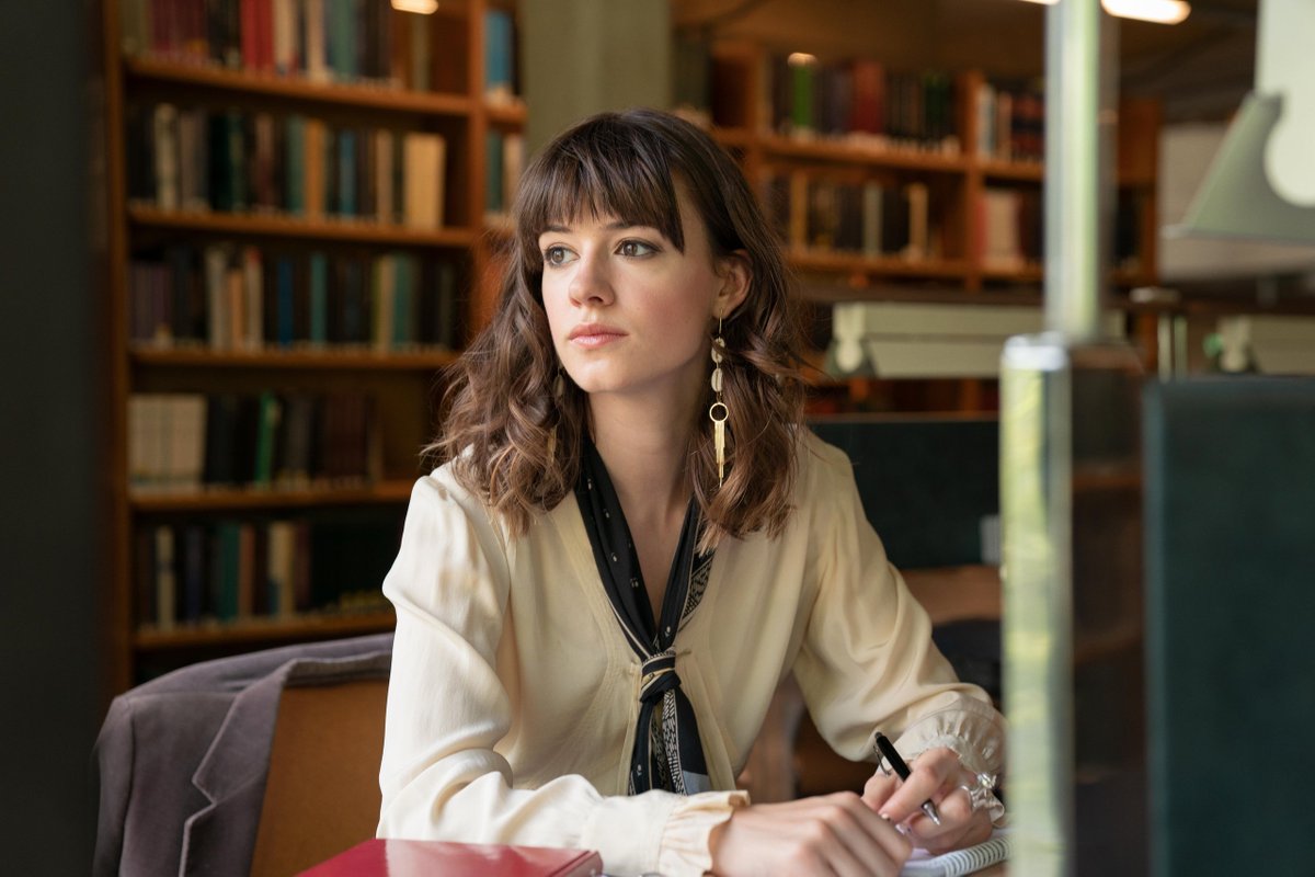 newtvapor's tweet photo. Since Normal People is going to be available worldwide on Disney+ I want to make it clear right now that this account is one of the biggest defenders of Marianne Sheridan on this site nobody understands that girl the way I do https://t.co/wLTJGvhKjg