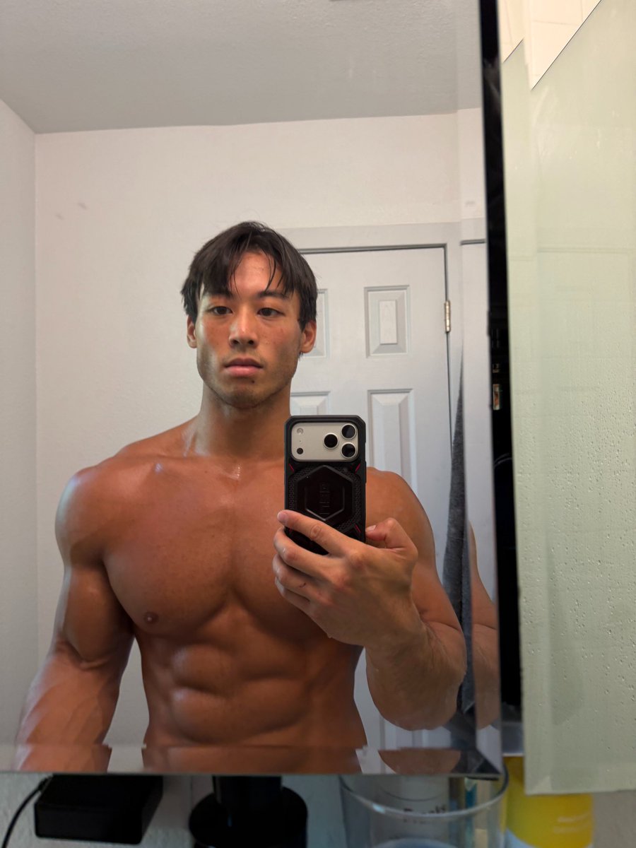 CoachPauI's tweet photo. That post-BBQ pump hits diff https://t.co/Qz5d5crRaa