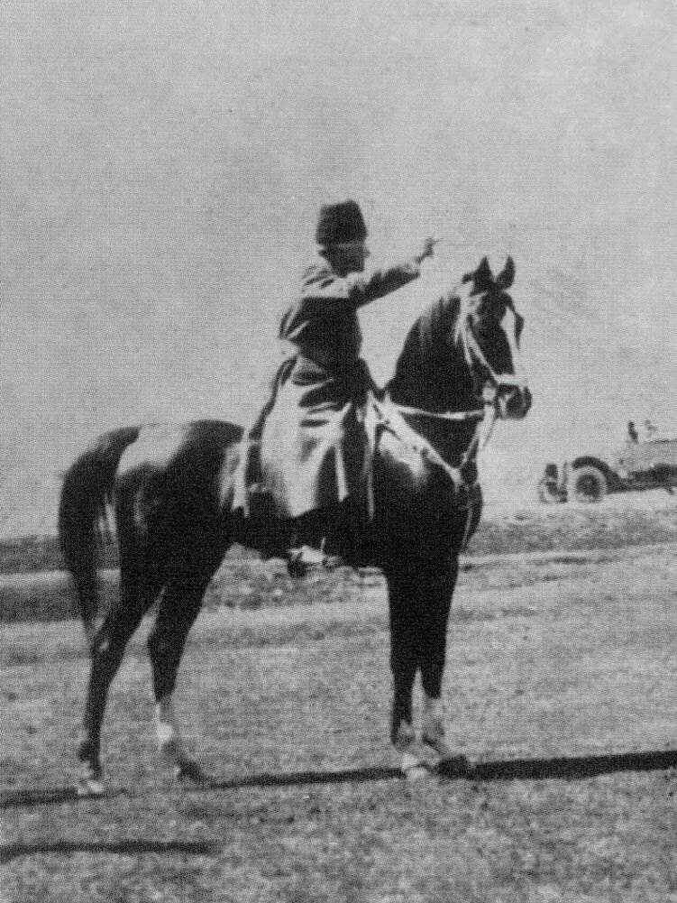 onur_1283's tweet photo. Başkomutan. (1922) https://t.co/1dTsS5QXvf