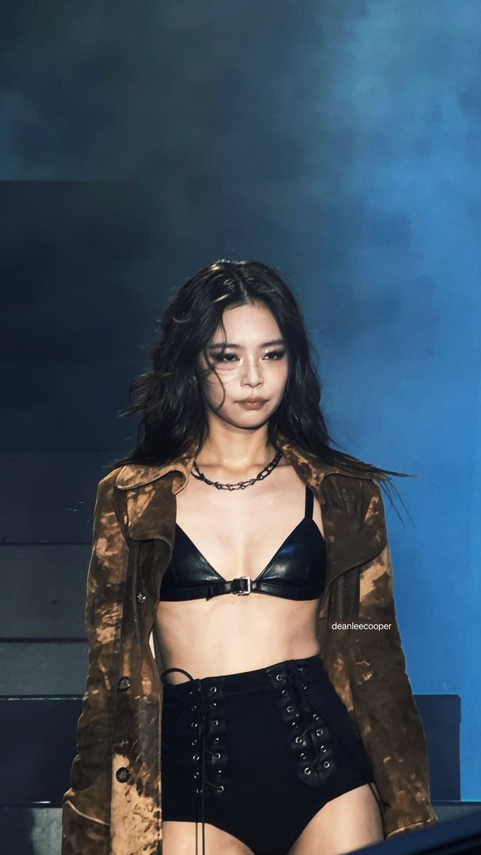 deanleecooper's tweet photo. 260801 JENNIE LOLLAPALOOZA 

#JENNIEPALOOZA #Lollapalooza2026
#BLACKPINK #JENNIE #제니 https://t.co/n0pWY50ItP