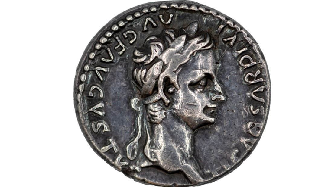 nifdev1's tweet photo. $JLY (Jesus loves you) is at 1.5Mil and I found the best deriv for it

Jesus once was teaching people about faith and civic duty where he used the Denarius coin for it.

We also know that Denarius was the first name of the Doge coin!

https://t.co/aBTBzm2uqW https://t.co/mNT8yy3rji