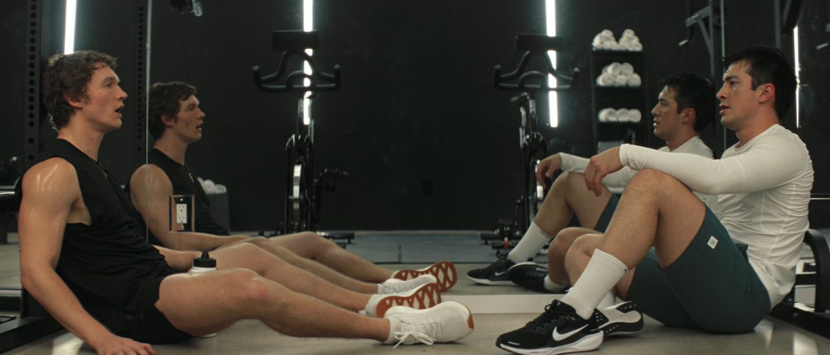 queer_frames's tweet photo. Heated Rivalry S1 (2025) cr. Jacob Tierney https://t.co/s01ObJzqDB