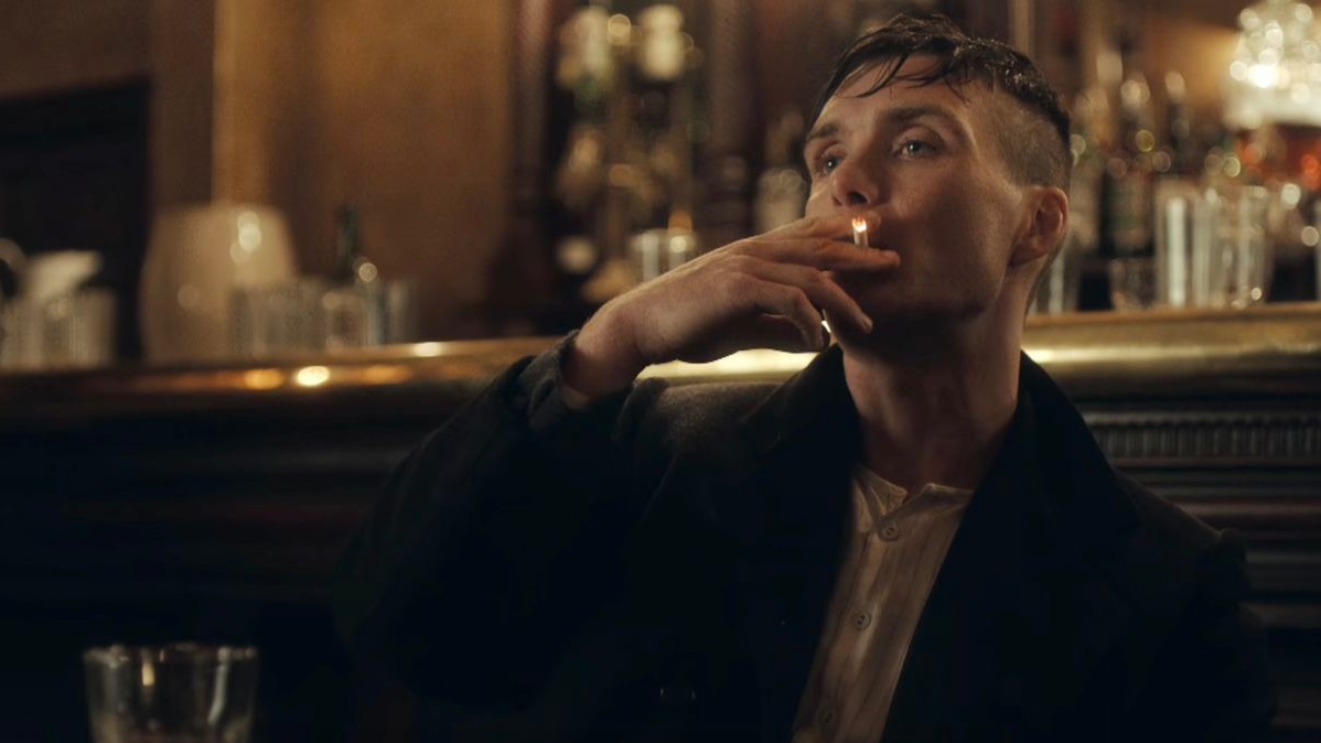 kittyatdawn's tweet photo. he looks so pretty when he smokes his cigarette https://t.co/XmHze7nvPK