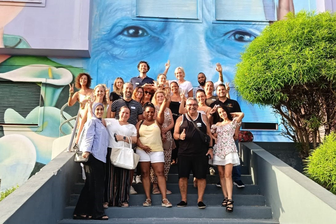 fg_ull's tweet photo. 🤝 El Ayuntamiento de #Adeje, de la mano de Juntas En la misma dirección y el Cabildo de Tenerife, impulsa un proceso participativo para fortalecer la convivencia en el municipio, donde residen 123 nacionalidades diferentes.

Sigue leyendo ⬇️

#FGULL #TenerifeviveDiversidad https://t.co/CkekG5NDHQ