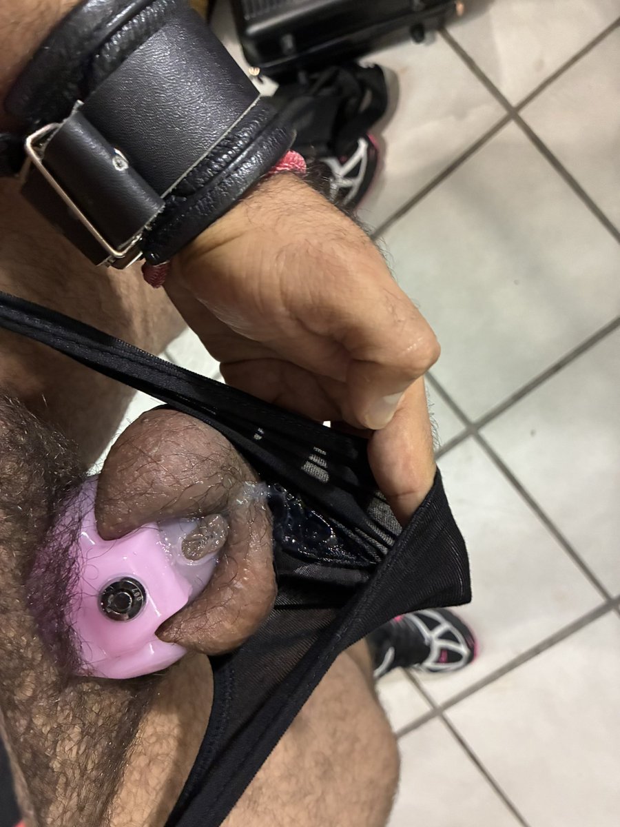 bullsada91's tweet photo. I wasted/spilled some of my premium milk after listening a hypnotic audio 🌀❤️‍🔥🐂🔒 https://t.co/8FhfMkoWyE