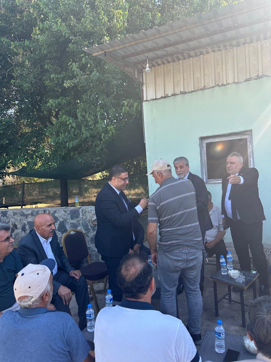 sertacekechp's tweet photo. Saha ziyaretleri ve parti üyelik faaliyetleri kapsamında Kayapınar İlçemize bağlı Cumhuriyet Köyünde bir dizi temaslarda bulunduk. https://t.co/R7gFxuZSMV