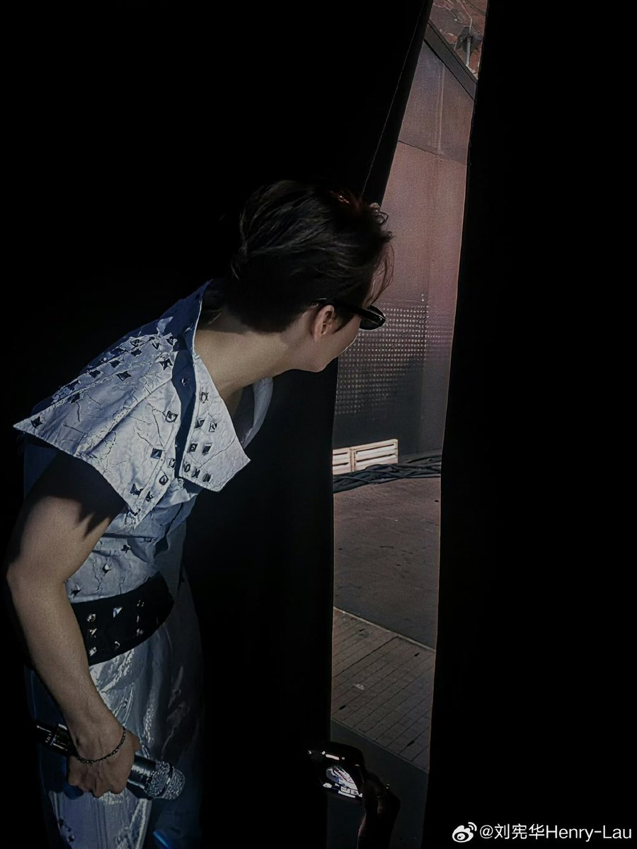 StringsK_henry's tweet photo. ✔️20260802 헨리 Weibo update 

 #헨리 #henry #henrylau #刘宪华
#ENJOYTHESHOWTOUR

🔗https://t.co/9V8viZaMr3 https://t.co/xKJmpq9PGK