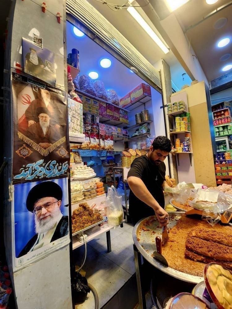 mah_dokht69's tweet photo. من هموطنانی دارم ک ب زبان عربی صحبت میکنن
و بی وطن‌هایی ک به زبان فارسی صحبت میکنن https://t.co/cmHRYgJxH2