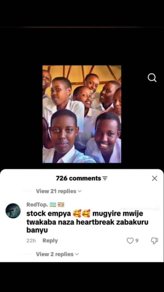 johnunited10's tweet photo. Mwijhe bmbe 😂😂 https://t.co/SPtO8XYpUZ