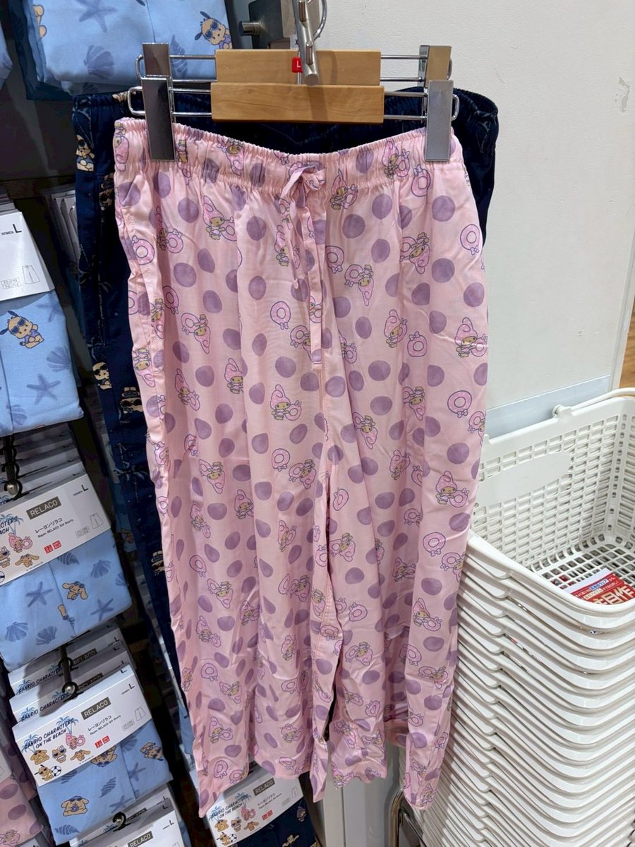 redcherryshopp's tweet photo. #รับหิ้วญี่ปุ่น 🍒 

กางเกง Sanrio เซลล์หนักมาก😽
เป็นกางเกง 3 ส่วนนะคะ ผ้าใส่สบายไม่หนา

✖️350฿ ค่าส่งเหมา 50฿✖️
เก็บออเดอร์ทุกวัน ปิดรับ 13/08
ส่งในไทย 18-19/08📥

#uniqlothailand https://t.co/nf5ltlSHpk