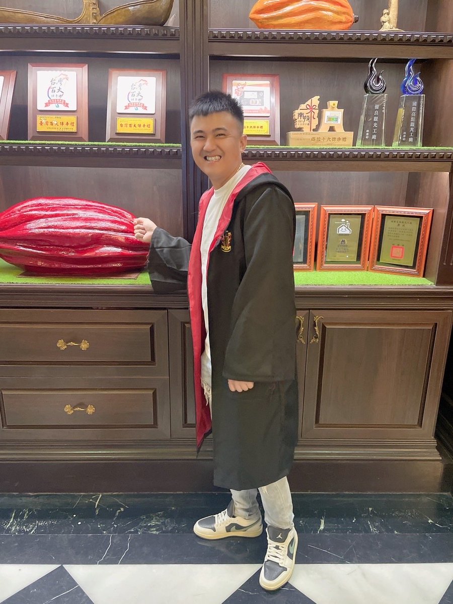 kuoming1013's tweet photo. 希望每天都開開心心💪🏽 https://t.co/DeFbuyeee1
