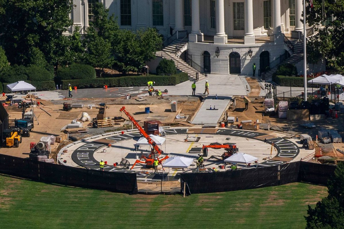 grantstern's tweet photo. Do you see this helipad on the White House lawn that Donald Trump is building while you pay more for gas and healthcare?

HE'S SCRAPPING IT AND STARTING OVER. https://t.co/UnvGXPLej9