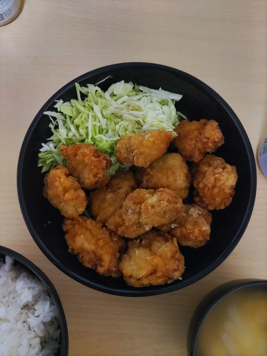 sarutama2003's tweet photo. #今日のさるごはん
唐揚げ定食(*´￢｀๑)

さる https://t.co/f6IO8J8ZYv