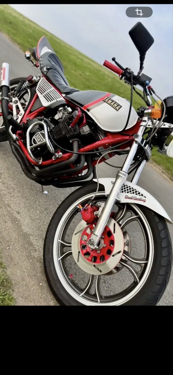 abc0079gp's tweet photo. 【拡散希望】
知り合いのバイクが盗まれました。
1980年代のバイクだそうです。
場所は関東地方です。
メルカリ等の通販サイトや道で偶然見つけたら教えてください。 https://t.co/BY2ABIZ7Dd
