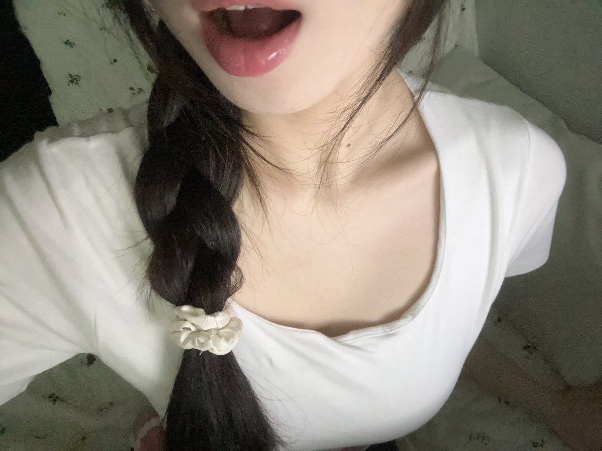4041l_'s tweet photo. X 第一次来，不知道该怎么弄，啥都不懂，感觉就像一个人在虚空里喊叫似的... https://t.co/n7NIk9x2AE