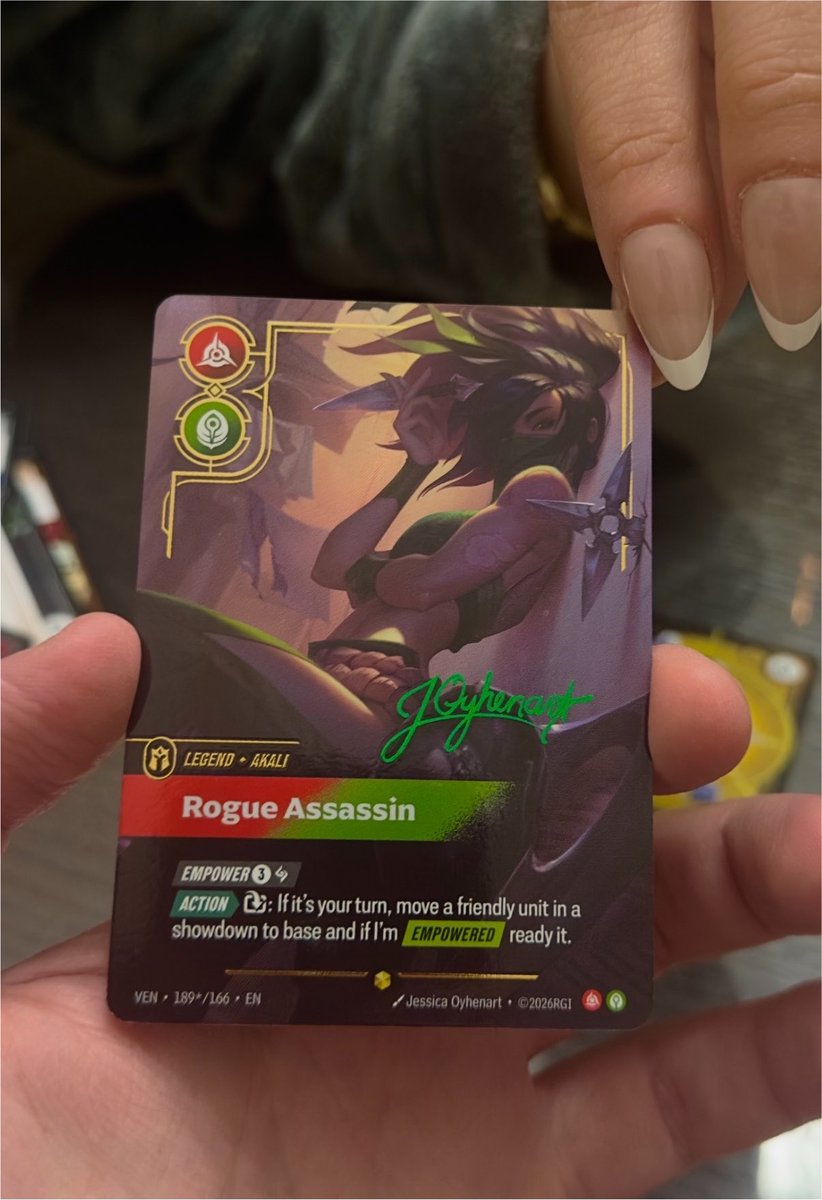 ggezteemo's tweet photo. always let your wife open your packs for you https://t.co/7dcdNk1FQp